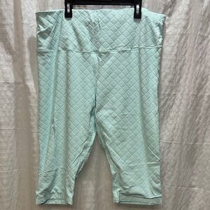 Nike Mint Green Quilted Capri Leggings